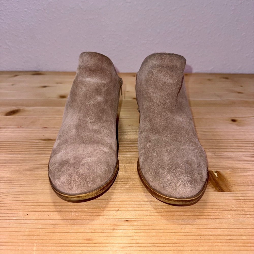 Lucky Brand Brixlee Suede Ankle Booties Beige Tan Western Boho‎ 9.5M
